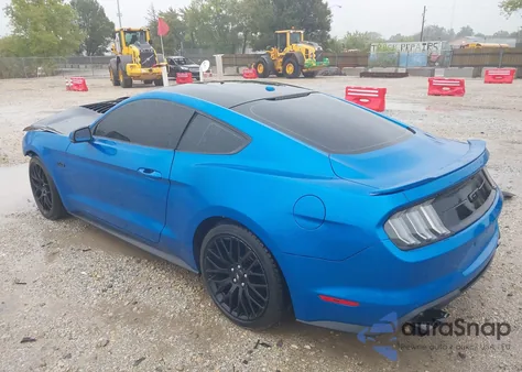 2019 Ford Mustang Gt Premium z USA, uszkodzony, nr VIN 1FA6P8CF2K5117529